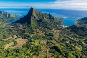 mar6sixbest-frenchpolynesianislands
Moorea (credit Tahiti Tourisme &amp; Stephane Mailion)2.jpg